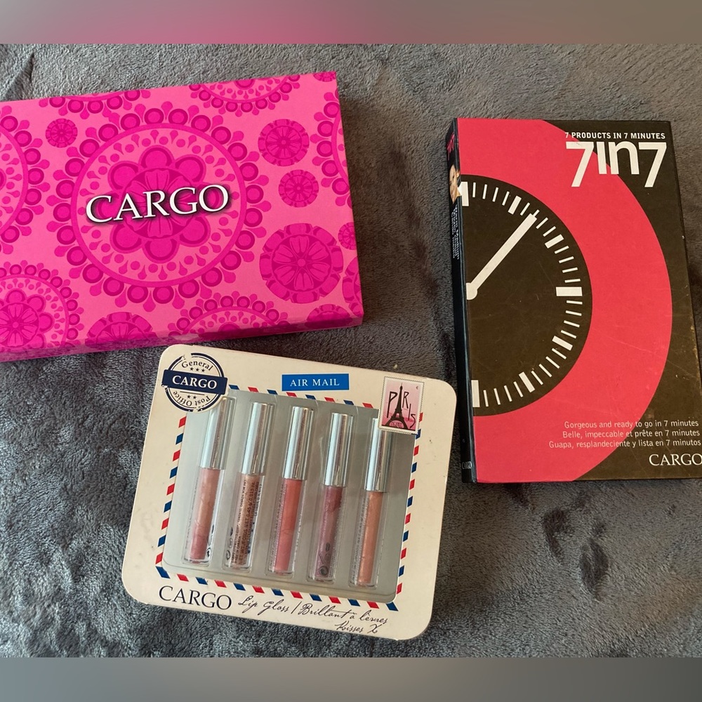 ✨BNIB✨ Cargo Cosmetics
